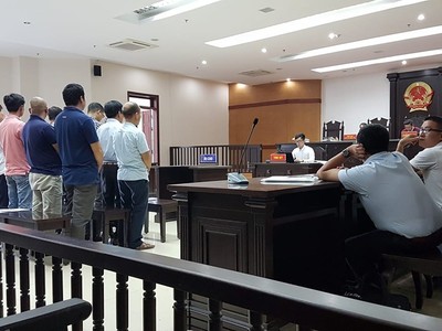 Bác kháng cáo xin giảm án của hai cựu giám đốc lừa đảo ngân hàng 