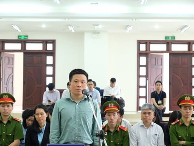 Ông Thắm tại phiên tòa tháng 10/2019.