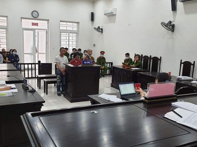 Vụ đánh tráo sổ đỏ, bán đất: Cặp vợ chồng “hờ” lĩnh án