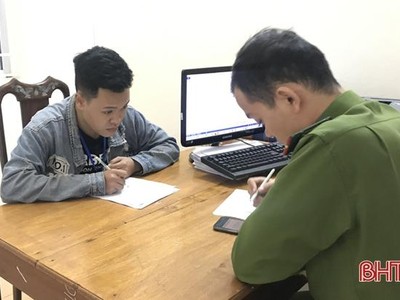 Trí khi bị bắt. Ảnh: Báo Hà Tĩnh