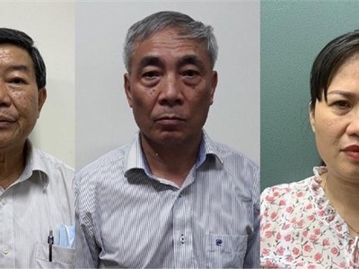 Ông Tuấn và 2 cấp dưới. Ảnh: Bộ Công an.