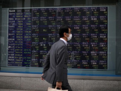 Cổ phiếu châu Á sụt giảm khi thuế quan của Mỹ gây lo ngại về chiến tranh thương mại