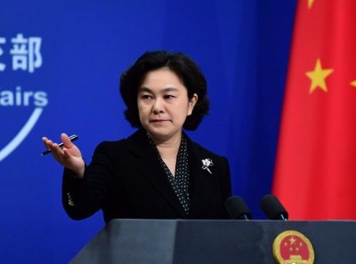 Bà Hoa Xuân Oánh: Nhiều chính trị gia Mỹ như đang bị kẻ xấu ám và mất trí