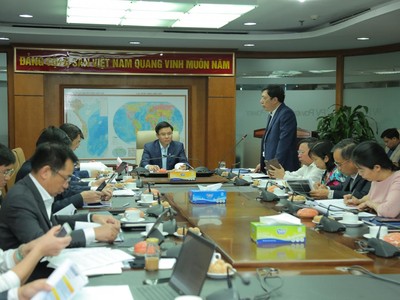 Tổng giám đốc Petrovietnam Lê Mạnh Hùng làm việc với PV Power