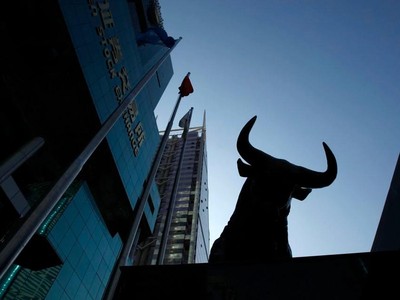 Trung Quốc tạm dừng hơn 40 thương vụ IPO