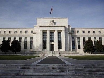 Các nhà kinh tế dự đoán Fed có thể tăng lãi suất vào năm 2022