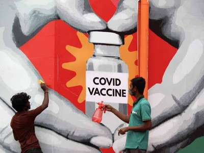 Mỹ và Trung Quốc là hai nhà tài trợ vắc xin Covid-19 lớn nhất thế giới