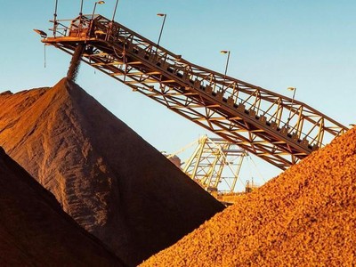 Giá quặng sắt giảm mạnh, ngược dòng xu hướng bùng nổ của giá hàng hoá