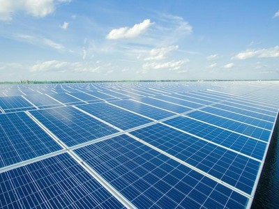 Giá năng lượng tái tạo toàn cầu tăng cao do nhu cầu lớn, chuỗi cung ứng hỗn loạn