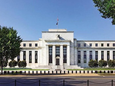 Các nhà kinh tế dự báo Fed sẽ chậm tăng lãi suất trở lại sau 2 lần tăng 0,5% vào tháng 5 và tháng 6