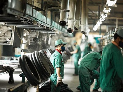 Cao su Đà Nẵng (DRC): Người thân lãnh đạo mua vào 150.000 cổ phiếu