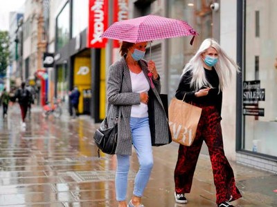 Nền kinh tế Anh thu hẹp trong quý II khi các hộ gia đình cắt giảm chi tiêu