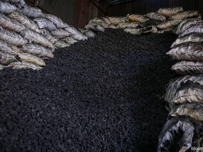 Thế giới chuyển sang nhiên liệu bẩn hơn khi giá khí đốt quá đắt đỏ