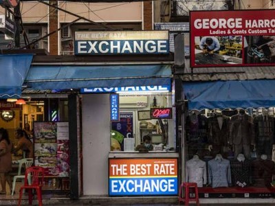 EIU: Các đồng tiền châu Á sẽ gặp khó khăn khi Fed tiếp tục tăng lãi suất