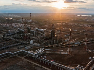 Nga đang xuất khẩu dầu kỷ lục tới châu Á trước khi lệnh trừng phạt của EU có hiệu lực