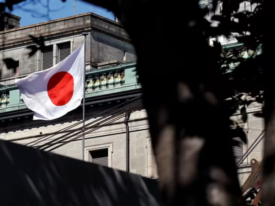 IMF cảnh báo về tác động thị trường khi BOJ thay đổi chính sách đột ngột