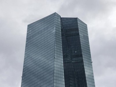 Kỷ nguyên thua lỗ của ngân hàng trung ương châu Âu trở lại sau 1 thập kỷ