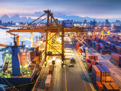 Fitch Ratings: Thương mại quốc tế đang chậm lại đáng kể khi quá trình phục hồi sau đại dịch không như kỳ vọng