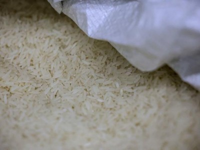 Bloomberg: Ấn Độ đang cân nhắc gia hạn hạn chế xuất khẩu gạo đồ