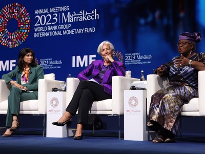 Kỷ nguyên lãi suất cao hơn trong thời gian dài hơn đang gây lo lắng trên diện rộng