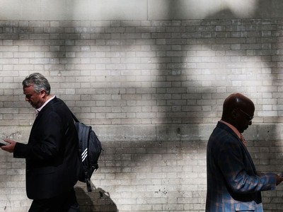 Thị trường điện thoại thông minh toàn cầu có quý sụt giảm thứ 9 liên tiếp trong quý III/2023