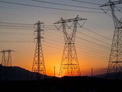 IEA: Thế giới phải bổ sung hoặc thay thế 80 triệu km đường dây truyền tải điện trước năm 2040