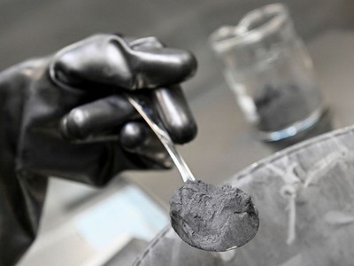 Việc hạn chế xuất khẩu than chì của Trung Quốc sẽ đẩy nhanh các kế hoạch về lựa chọn thay thế