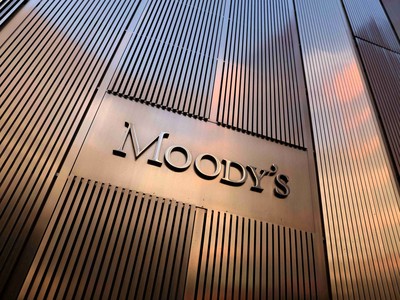 Moody's thay đổi triển vọng tín nhiệm của Mỹ sang "tiêu cực"