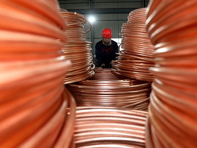 Sự sụt giảm của giá đồng có thể gây ảnh hưởng tới quá trình chuyển đổi năng lượng