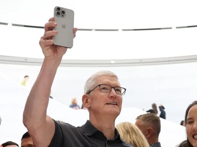 Doanh số bán điện thoại thông minh toàn cầu phục hồi trong tháng 10 sau hơn 2 năm sụt giảm