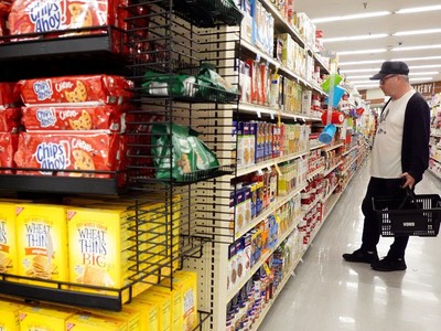 Đối với phần lớn thế giới, lạm phát sẽ bình thường hoá vào năm 2024