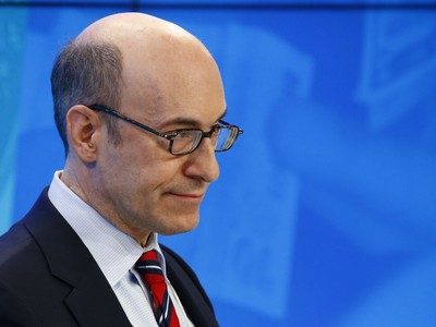 Giáo sư Kenneth Rogoff