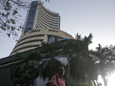 Ấn Độ vượt qua Hồng Kông trở thành thị trường chứng khoán lớn thứ tư thế giới