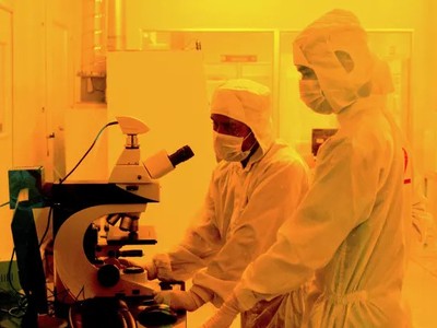 Ấn Độ cấp phép khoản đầu tư hơn 15 tỷ USD để hiện thực hóa tham vọng bán dẫn