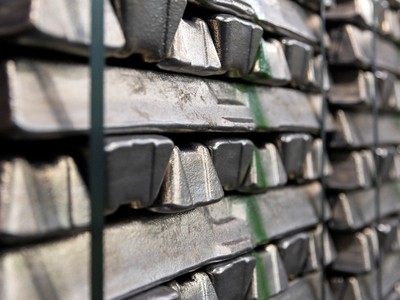 Châu Âu có thể sẽ cạnh tranh nguồn cung nhôm với Mỹ trong những tháng tới