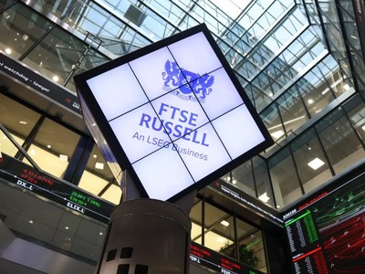 FTSE giữ nguyên vị thế thị trường cận biên của Việt Nam