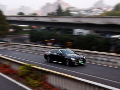 Nhu cầu xăng sẽ tăng chậm lại trong năm nay do xu hướng chuyển sang xe điện ở Trung Quốc và Mỹ