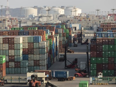 Với vai trò là nhà cung cấp toàn cầu quan trọng, việc tách rời Trung Quốc là không thể với doanh nghiệp châu Âu