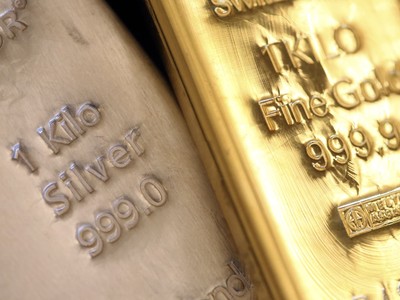 Bạc được dự báo sẽ tiếp tục tăng giá
