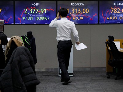 Hàn Quốc báo hiệu gia hạn lệnh cấm bán khống 