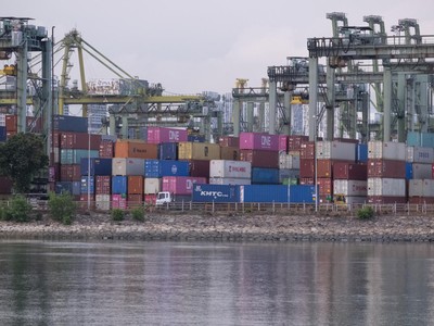 Cảng Singapore tắc nghẽn nghiêm trọng mở ra cơ hội cho các cảng Việt Nam 