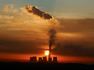 IEA: Nhu cầu sử dụng điều hoà tăng sẽ duy trì hoạt động của các nhà máy than trong năm nay