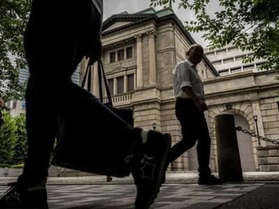 Việc thanh lý các giao dịch chênh lệch lãi suất vẫn có thể đe dọa thị trường