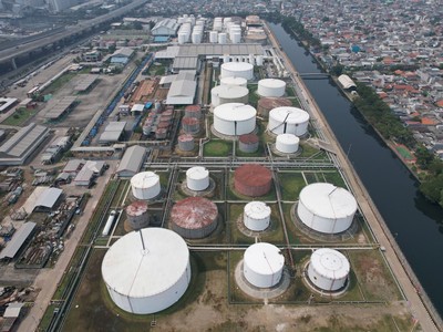 Giá dầu giảm xuống mức 60 USD sẽ làm tăng khả năng hạ cánh mềm của kinh tế toàn cầu