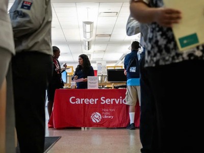 Chỉ báo suy thoái nổi tiếng nhất đã tắt, nhưng chỉ báo nguy hiểm khác lại đang xuất hiện