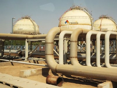 Giá dầu bị bán tháo sau khi Israel không nhắm vào các cơ sở dầu thô của Iran