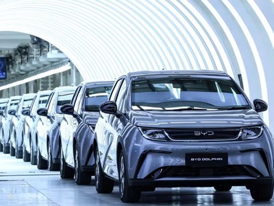 Doanh số bán xe điện của Trung Quốc sẽ vượt qua xe động cơ đốt trong vào năm tới