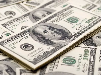Đồng đô la đang hướng tới mức tăng mạnh nhất kể từ năm 2015