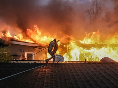 Thiệt hại của ngành bảo hiểm từ thảm hoạ cháy rừng ở Los Angeles lên tới 20 tỷ USD