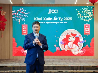 Ông Phan Hữu Duy Quốc, tân Chủ tịch HĐQT CC1 phát biểu tại buổi tiệc khai xuân đầu năm 2025